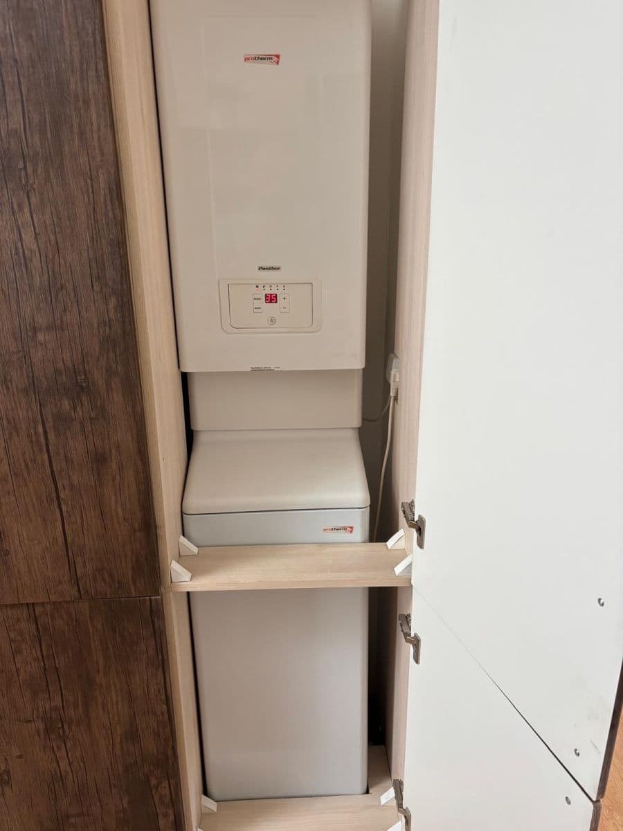 2 bedroom with open-plan kitchen flat for sale, 84 m², Dómská, Litoměřice, Ústecký Region 2 bedroom with open-plan kitchen flat for sale, 84 m², Dómská, Litoměřice, Ústecký Region