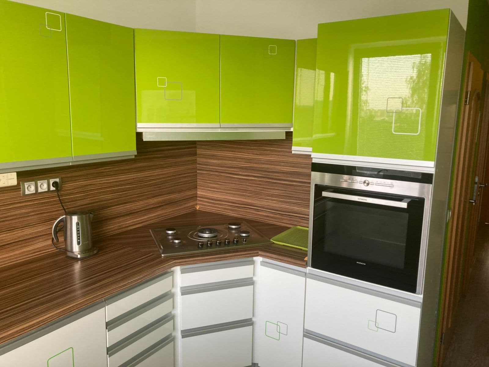 4 bedroom flat to rent, 90 m², Pertoldova, Prague, Prague 4 bedroom flat to rent, 90 m², Pertoldova, Prague, Prague