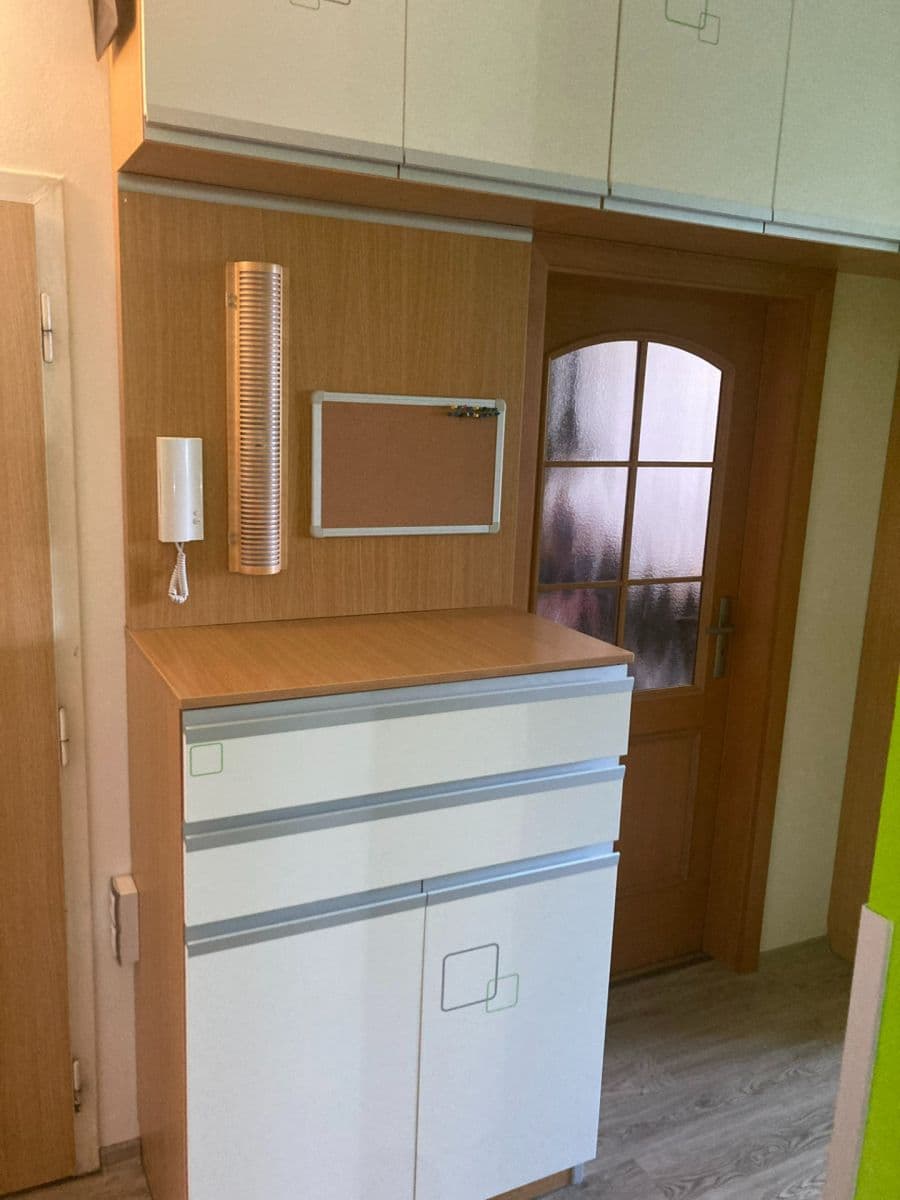 4 bedroom flat to rent, 90 m², Pertoldova, Prague, Prague 4 bedroom flat to rent, 90 m², Pertoldova, Prague, Prague