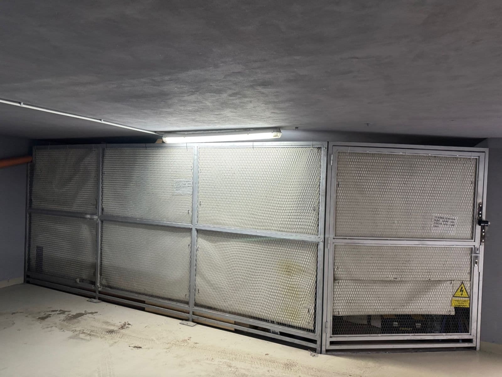 garage for sale, 45 m², Na Harfě, Prague, Prague garage for sale, 45 m², Na Harfě, Prague, Prague