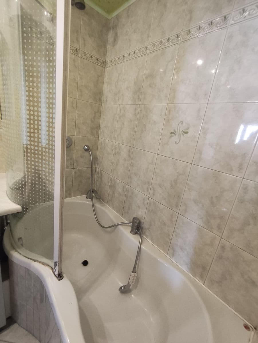 3 bedroom flat to rent, 75 m², Krylova, Znojmo, Jihomoravský Region 3 bedroom flat to rent, 75 m², Krylova, Znojmo, Jihomoravský Region