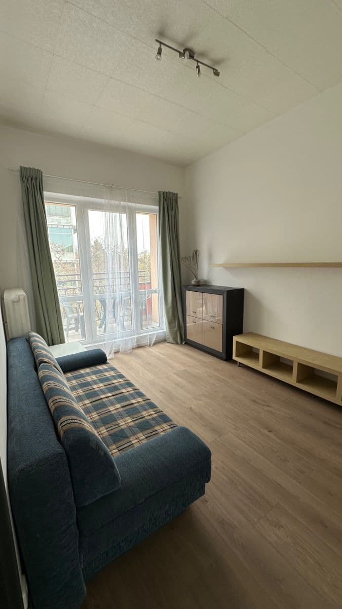 1 bedroom flat to rent, 39 m², U Vesny, Prague, Prague 1 bedroom flat to rent, 39 m², U Vesny, Prague, Prague