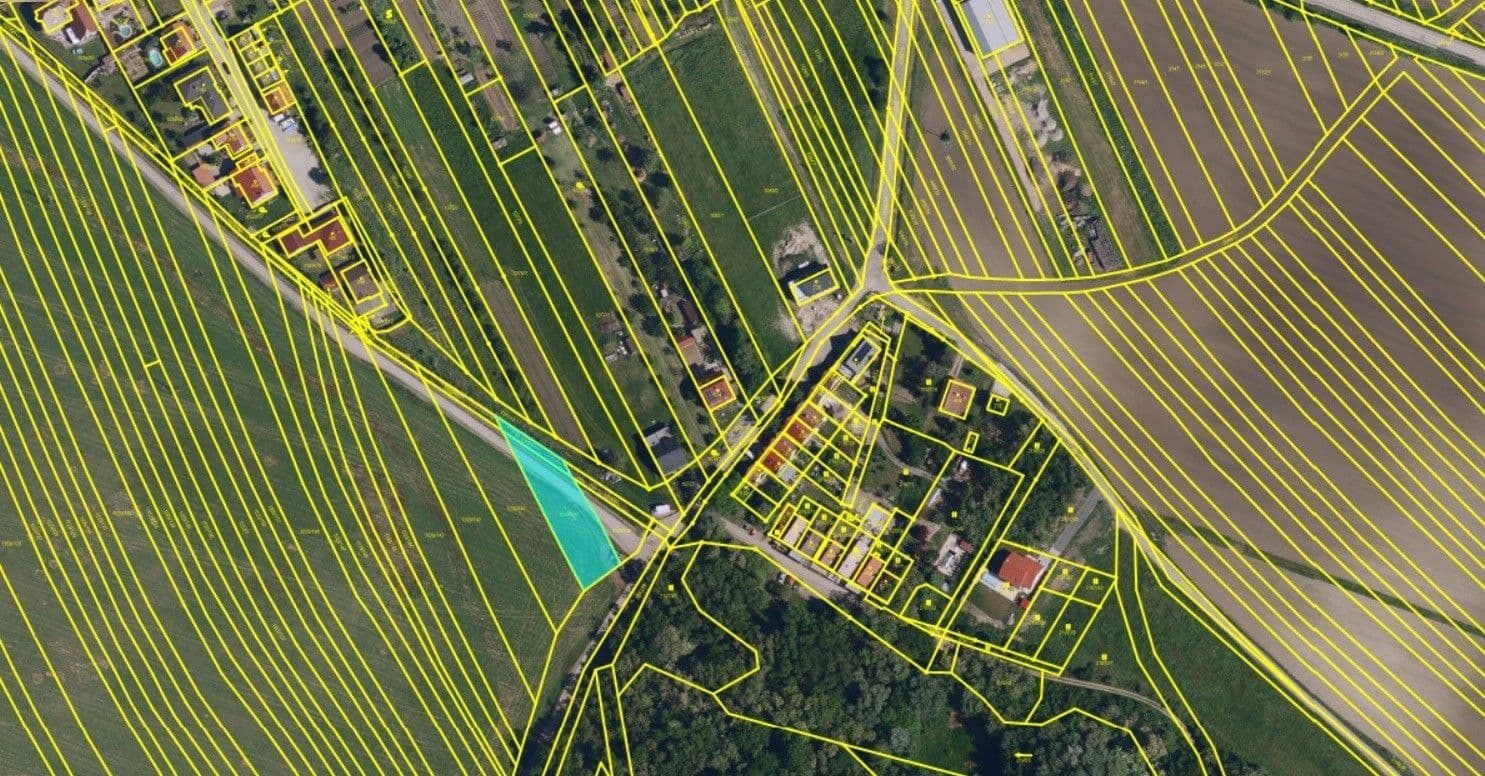 plot for sale, 16,000 m², Uherčice, Jihomoravský Region plot for sale, 16,000 m², Uherčice, Jihomoravský Region