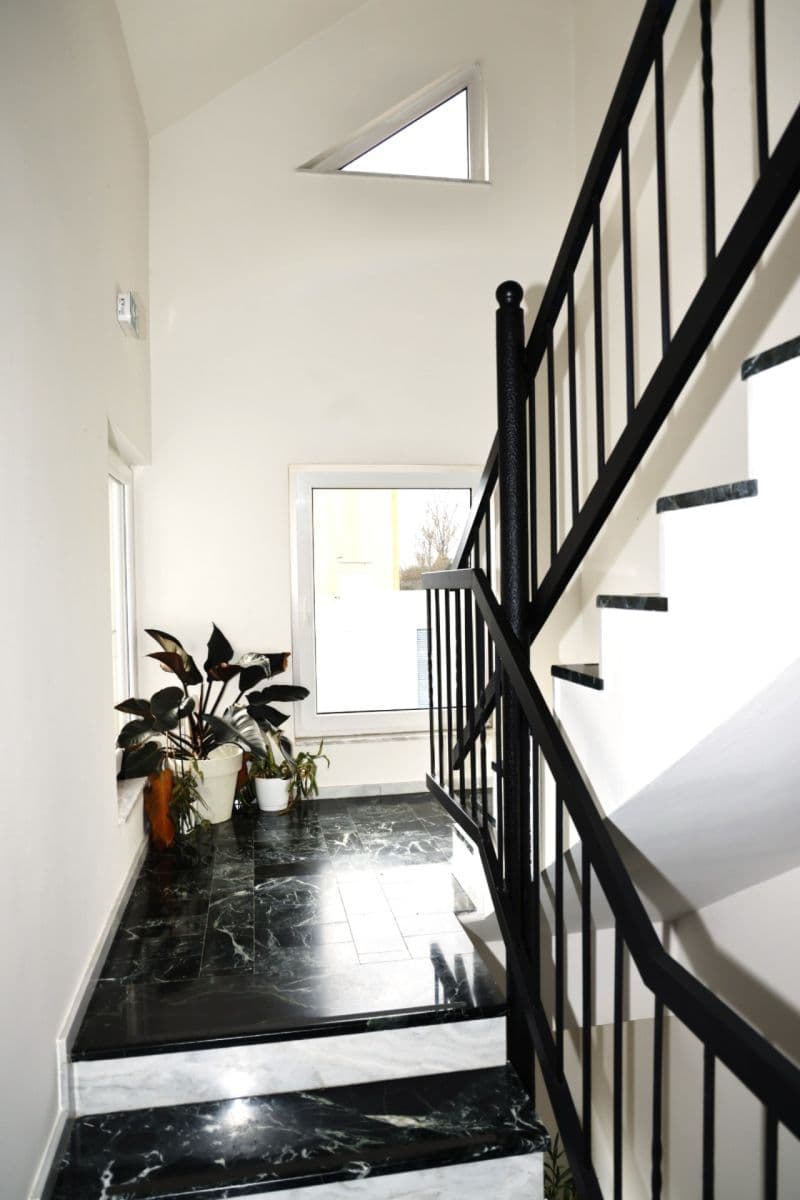 1 bedroom with open-plan kitchen flat to rent, 59 m², Šatrova, Prague, Prague 1 bedroom with open-plan kitchen flat to rent, 59 m², Šatrova, Prague, Prague