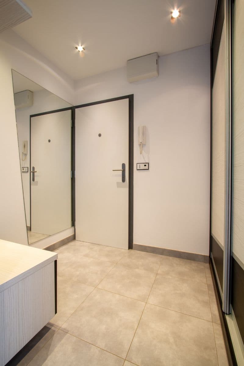 2 bedroom with open-plan kitchen flat to rent, 66 m², Třebenická, Prague, Prague 2 bedroom with open-plan kitchen flat to rent, 66 m², Třebenická, Prague, Prague