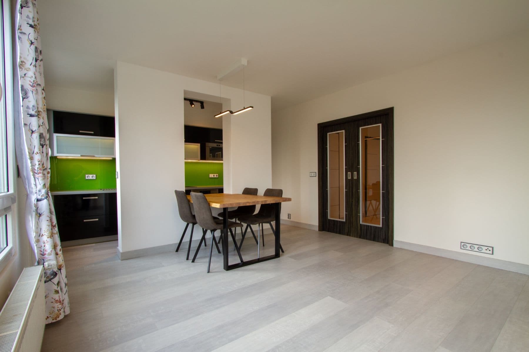 2 bedroom with open-plan kitchen flat to rent, 66 m², Třebenická, Prague, Prague 2 bedroom with open-plan kitchen flat to rent, 66 m², Třebenická, Prague, Prague