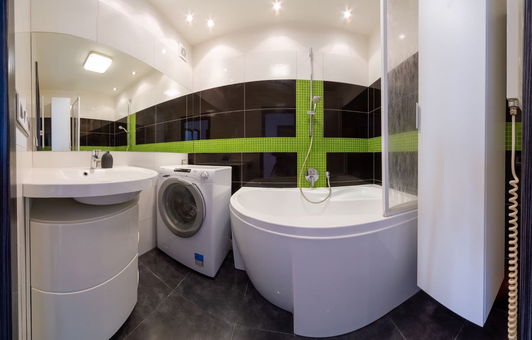 2 bedroom with open-plan kitchen flat to rent, 66 m², Třebenická, Prague, Prague 2 bedroom with open-plan kitchen flat to rent, 66 m², Třebenická, Prague, Prague