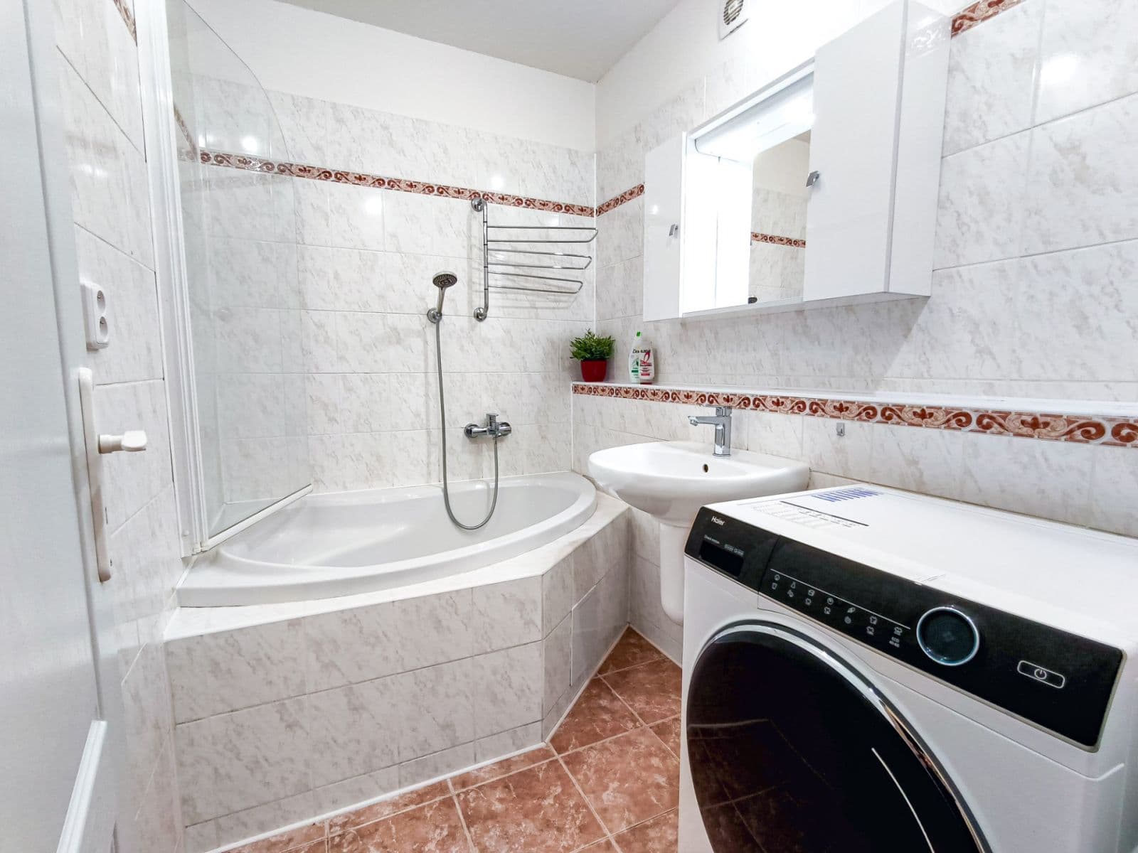 3 bedroom flat to rent, 72 m², Kurkova, Prague, Prague 3 bedroom flat to rent, 72 m², Kurkova, Prague, Prague