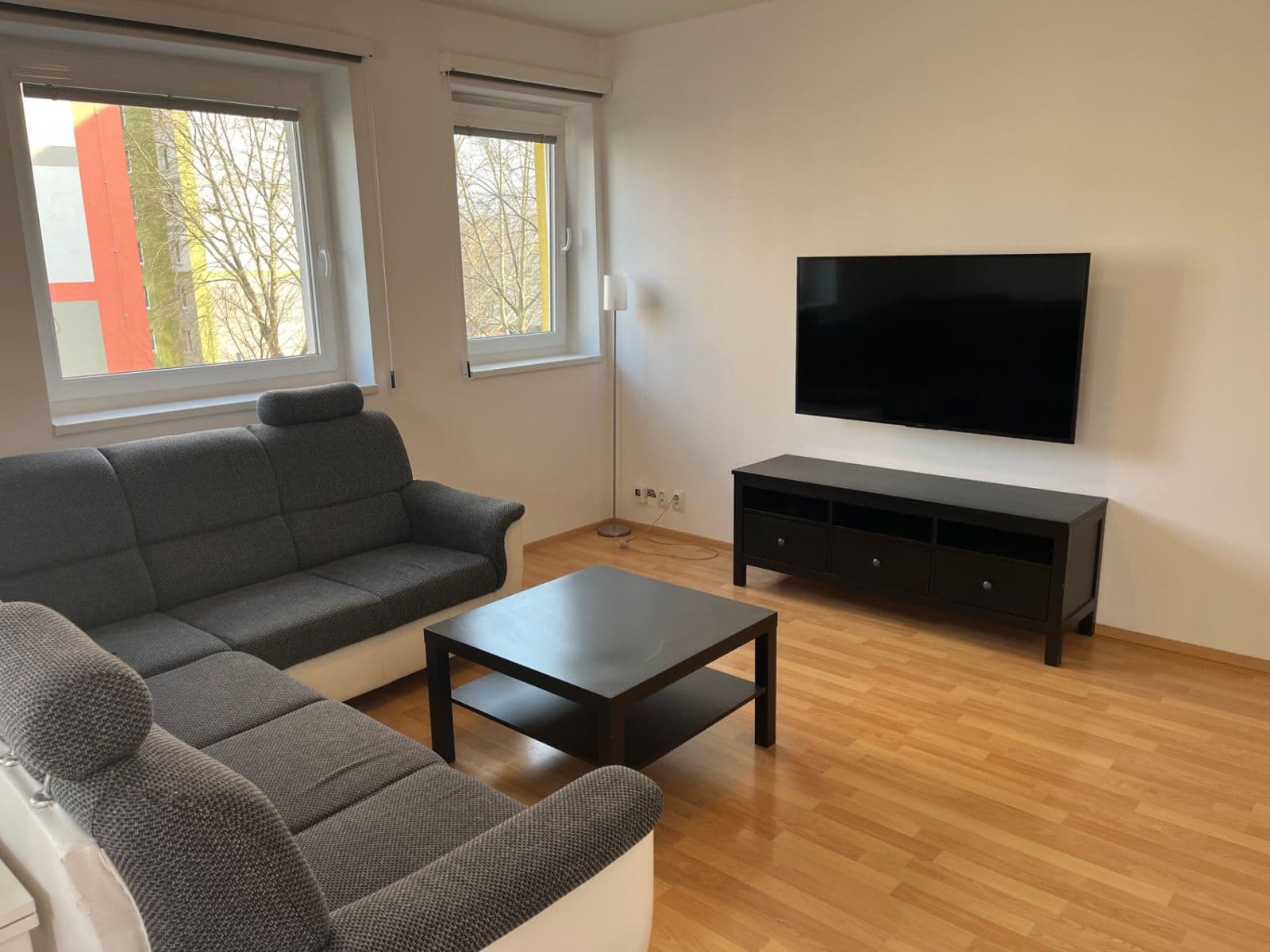 1 bedroom with open-plan kitchen flat to rent, 55 m², U Slovanky, Prague, Prague 1 bedroom with open-plan kitchen flat to rent, 55 m², U Slovanky, Prague, Prague