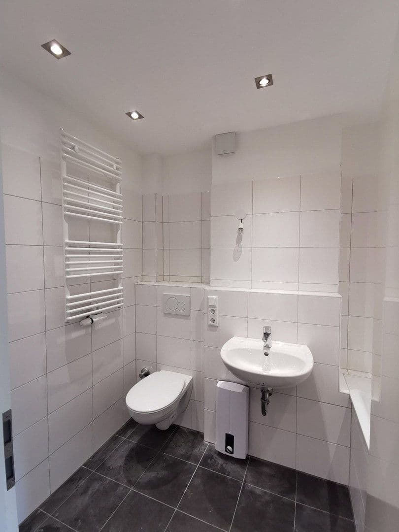 1 bedroom flat to rent, 30 m², Düsseldorf, North Rhine-Westphalia 1 bedroom flat to rent, 30 m², Düsseldorf, North Rhine-Westphalia