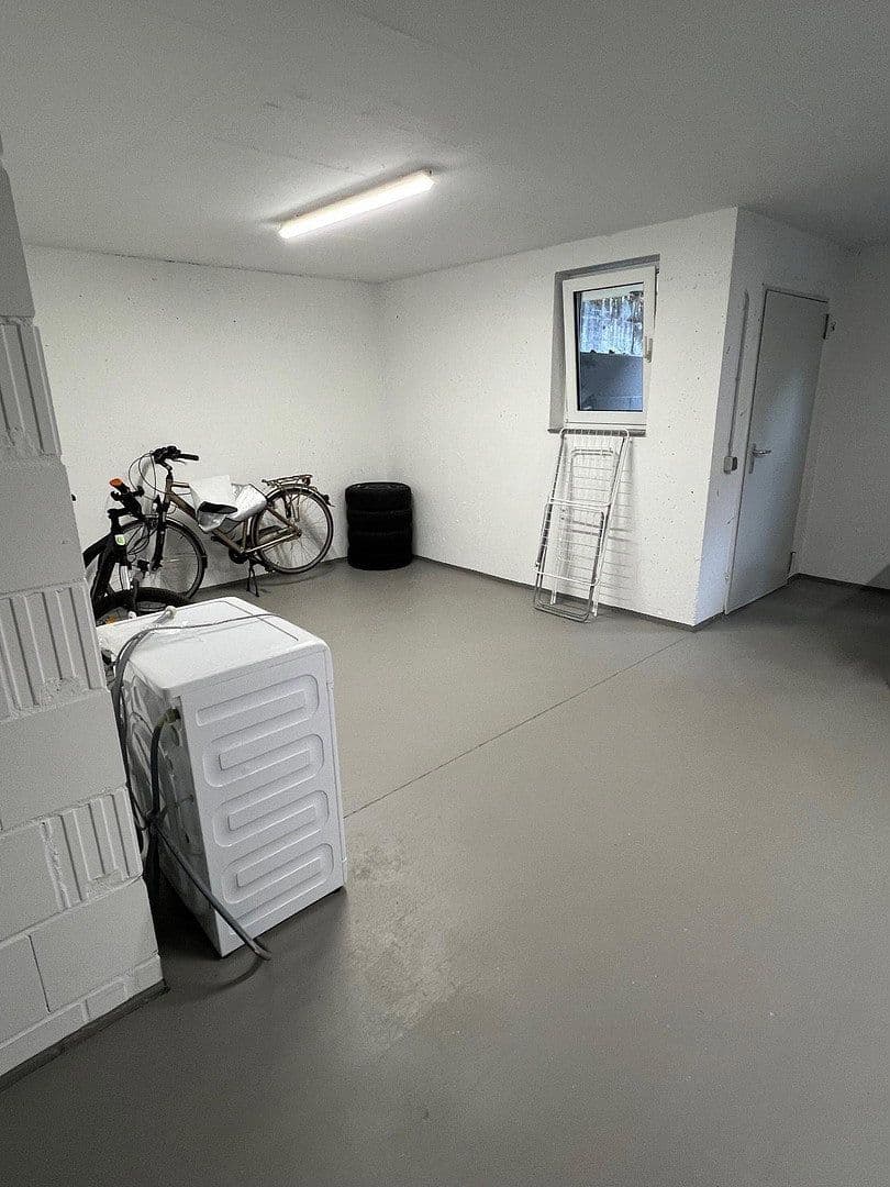 house for sale, 335 m², Bergische Landstraße 21, Rösrath, North Rhine-Westphalia house for sale, 335 m², Bergische Landstraße 21, Rösrath, North Rhine-Westphalia