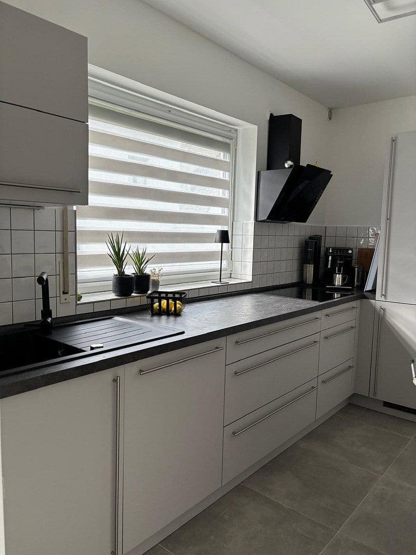 house for sale, 335 m², Bergische Landstraße 21, Rösrath, North Rhine-Westphalia house for sale, 335 m², Bergische Landstraße 21, Rösrath, North Rhine-Westphalia