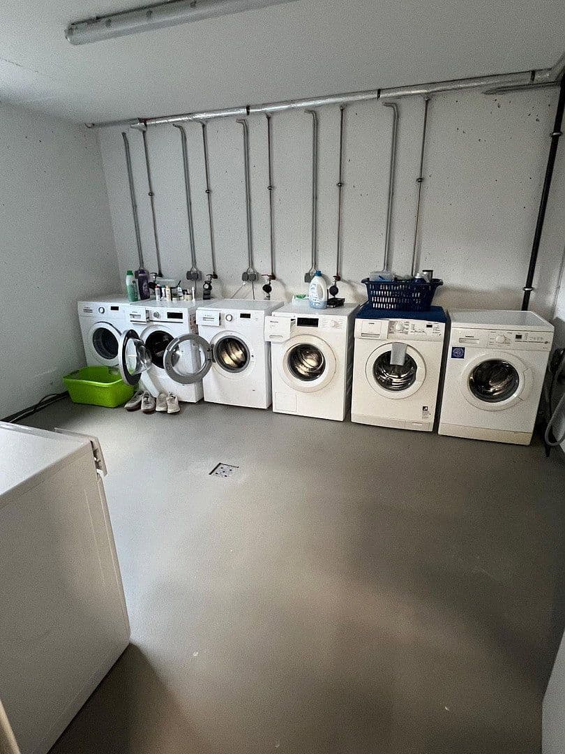 house for sale, 335 m², Bergische Landstraße 21, Rösrath, North Rhine-Westphalia house for sale, 335 m², Bergische Landstraße 21, Rösrath, North Rhine-Westphalia