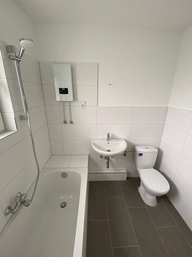 3 bedroom flat to rent, 66 m², Eintrachtstr. 8, Niederzier, North Rhine-Westphalia 3 bedroom flat to rent, 66 m², Eintrachtstr. 8, Niederzier, North Rhine-Westphalia