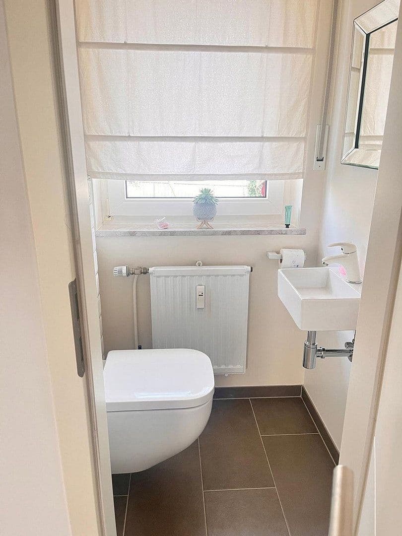 3 bedroom with open-plan kitchen flat for sale, 108 m², Friedrichsdorf, Hesse 3 bedroom with open-plan kitchen flat for sale, 108 m², Friedrichsdorf, Hesse