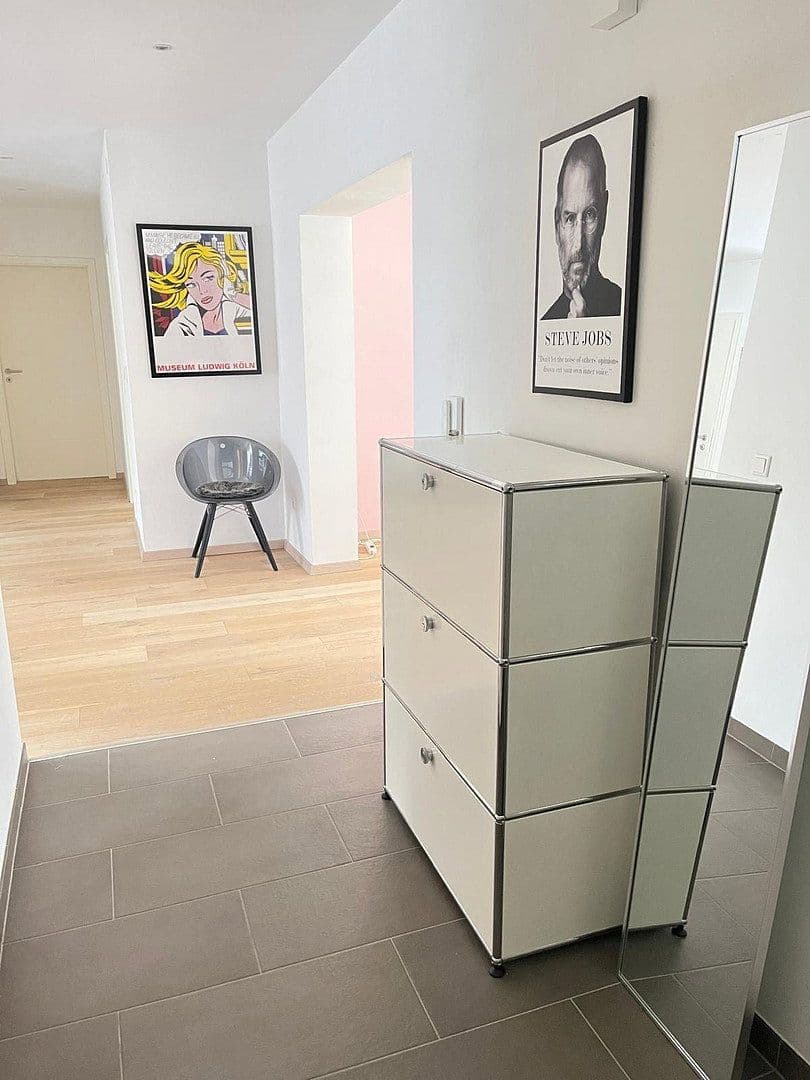 3 bedroom with open-plan kitchen flat for sale, 108 m², Friedrichsdorf, Hesse 3 bedroom with open-plan kitchen flat for sale, 108 m², Friedrichsdorf, Hesse