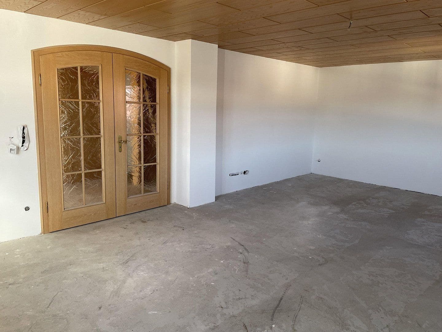 3 bedroom with open-plan kitchen flat to rent, 141 m², Regenstauf, Bavaria 3 bedroom with open-plan kitchen flat to rent, 141 m², Regenstauf, Bavaria