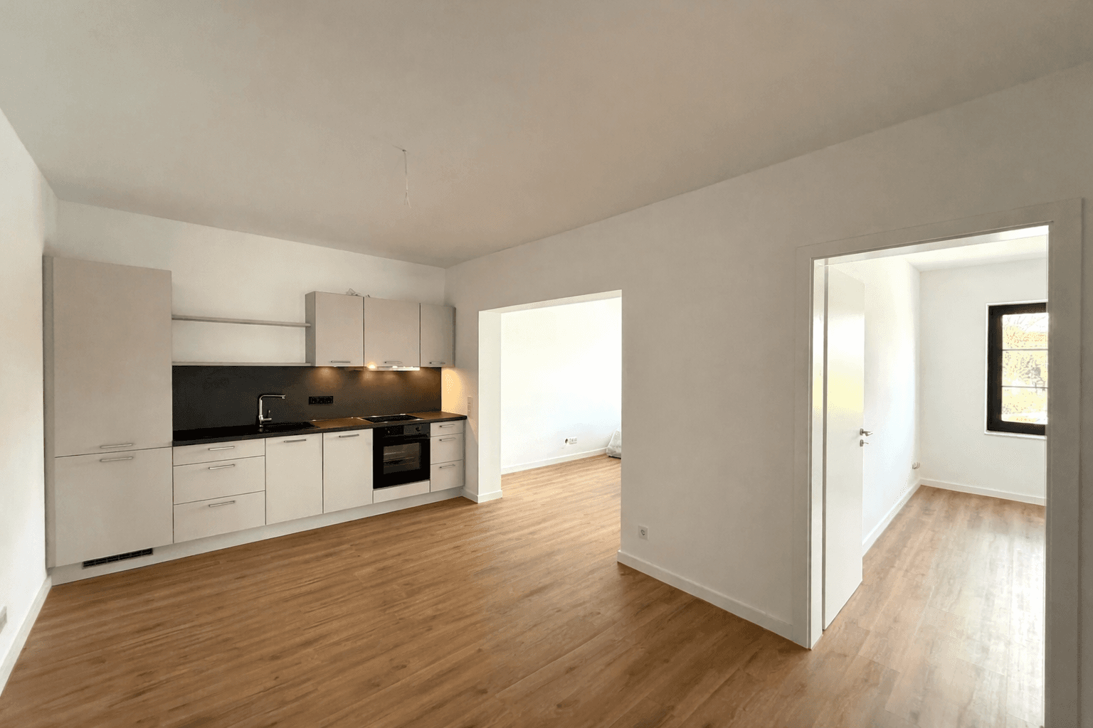 1 bedroom with open-plan kitchen flat to rent, 56 m², Zeißstr. 44, Hanover, Lower Saxony 1 bedroom with open-plan kitchen flat to rent, 56 m², Zeißstr. 44, Hanover, Lower Saxony