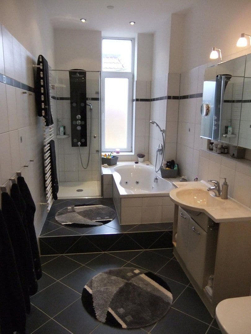 3 bedroom with open-plan kitchen flat for sale, 97 m², Treskowallee 56, Berlin, Berlin 3 bedroom with open-plan kitchen flat for sale, 97 m², Treskowallee 56, Berlin, Berlin