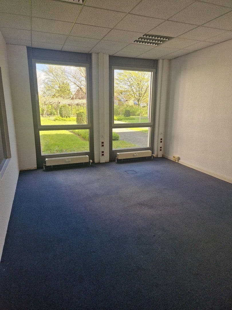 office to rent, 355 m², Angermunder Straße 126, Düsseldorf - Angermund, North Rhine-Westphalia office to rent, 355 m², Angermunder Straße 126, Düsseldorf - Angermund, North Rhine-Westphalia
