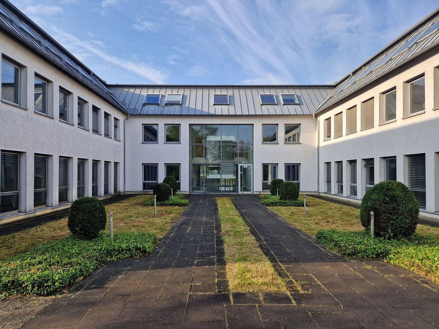 office to rent, 355 m², Angermunder Straße 126, Düsseldorf - Angermund, North Rhine-Westphalia office to rent, 355 m², Angermunder Straße 126, Düsseldorf - Angermund, North Rhine-Westphalia