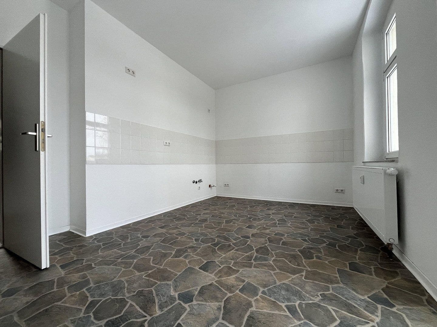 5 bedroom flat to rent, 110 m², Voigtstraße 32, Chemnitz, Saxony 5 bedroom flat to rent, 110 m², Voigtstraße 32, Chemnitz, Saxony