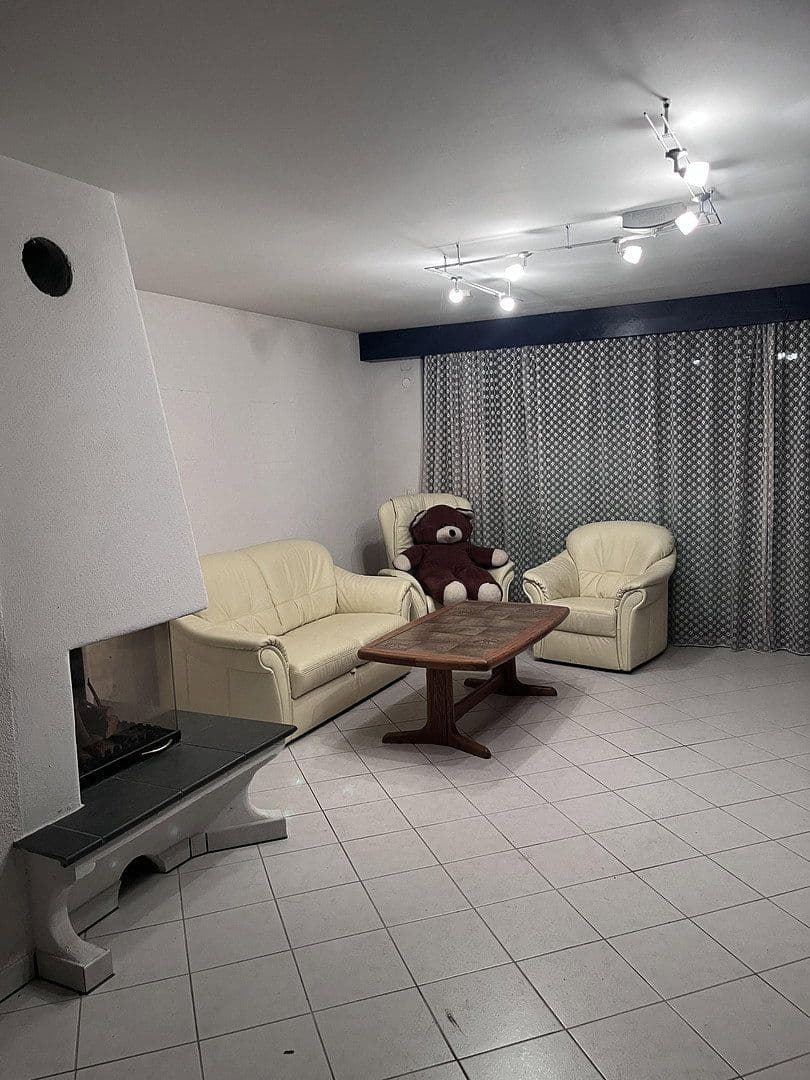 house for sale, 591 m², Möhrendorf, Bavaria house for sale, 591 m², Möhrendorf, Bavaria