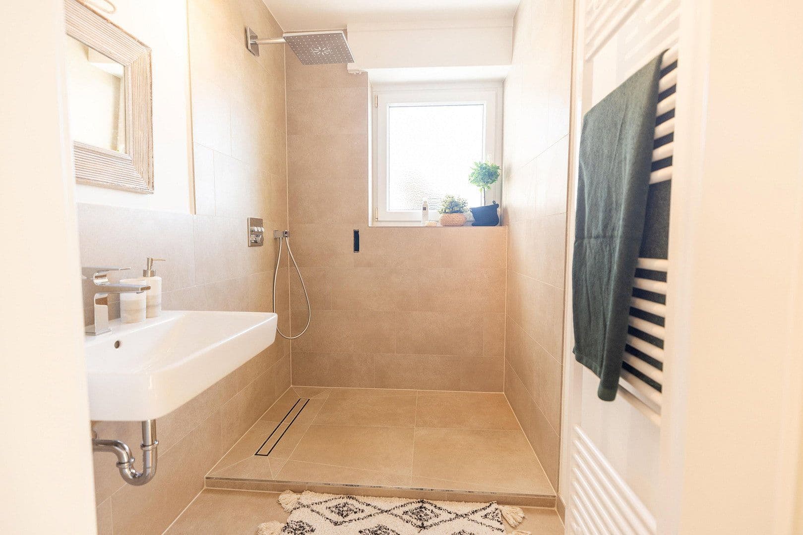 3 bedroom flat to rent, 91 m², Düsseldorf, North Rhine-Westphalia 3 bedroom flat to rent, 91 m², Düsseldorf, North Rhine-Westphalia