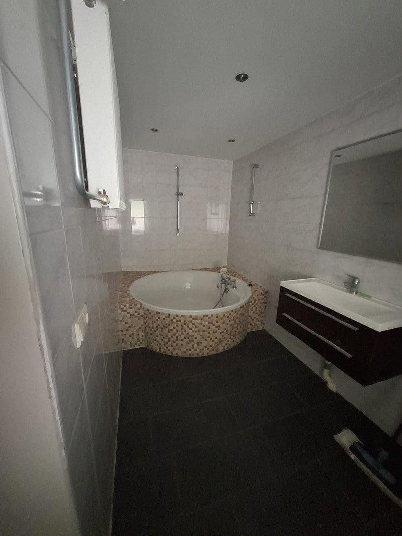 3 bedroom flat to rent, 131 m², Alte Blankenburger Str. 3, Thale, Saxony-Anhalt 3 bedroom flat to rent, 131 m², Alte Blankenburger Str. 3, Thale, Saxony-Anhalt