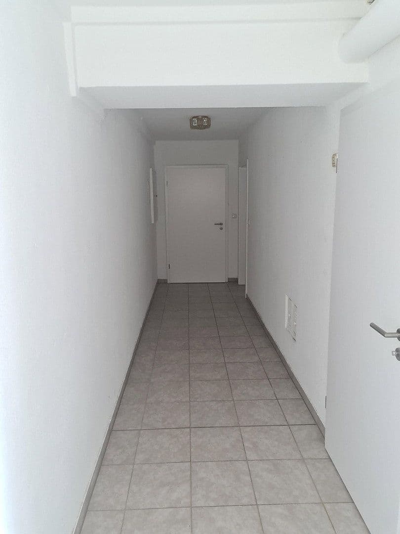 2 bedroom with open-plan kitchen flat to rent, 110 m², Sinntal, Hesse 2 bedroom with open-plan kitchen flat to rent, 110 m², Sinntal, Hesse