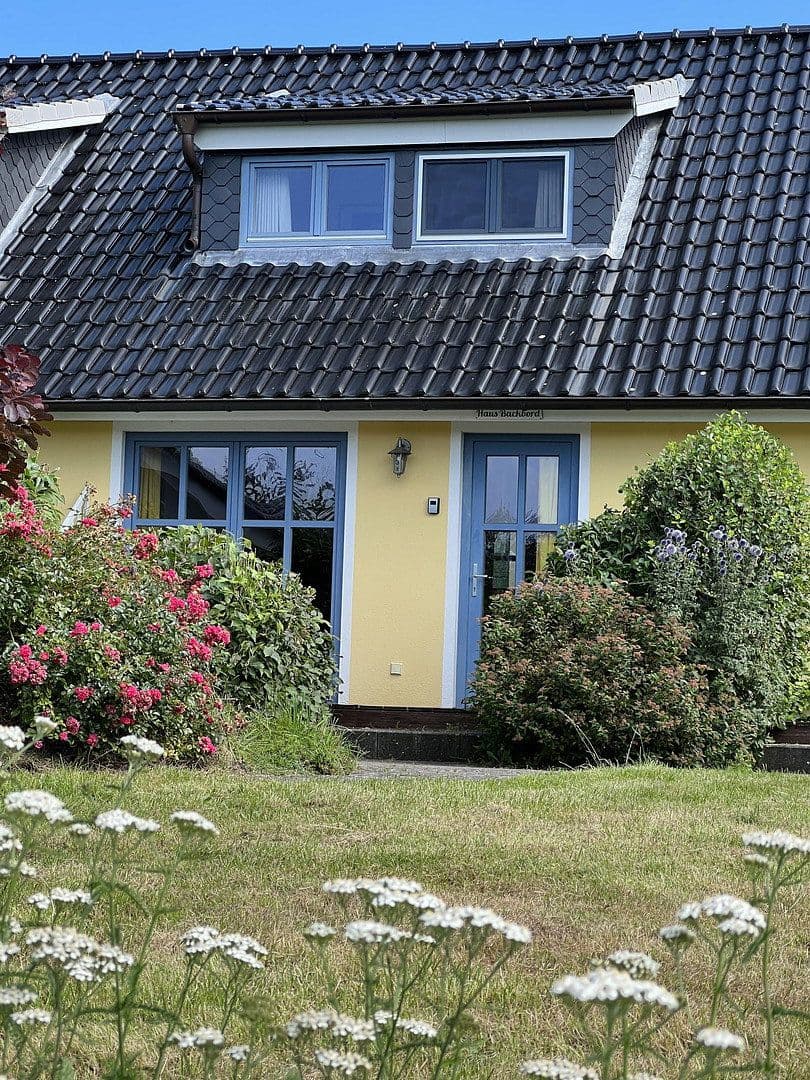 house for sale, 244 m², Dorfstraße, 16, Neuenkirchen, Mecklenburg-Vorpommern house for sale, 244 m², Dorfstraße, 16, Neuenkirchen, Mecklenburg-Vorpommern