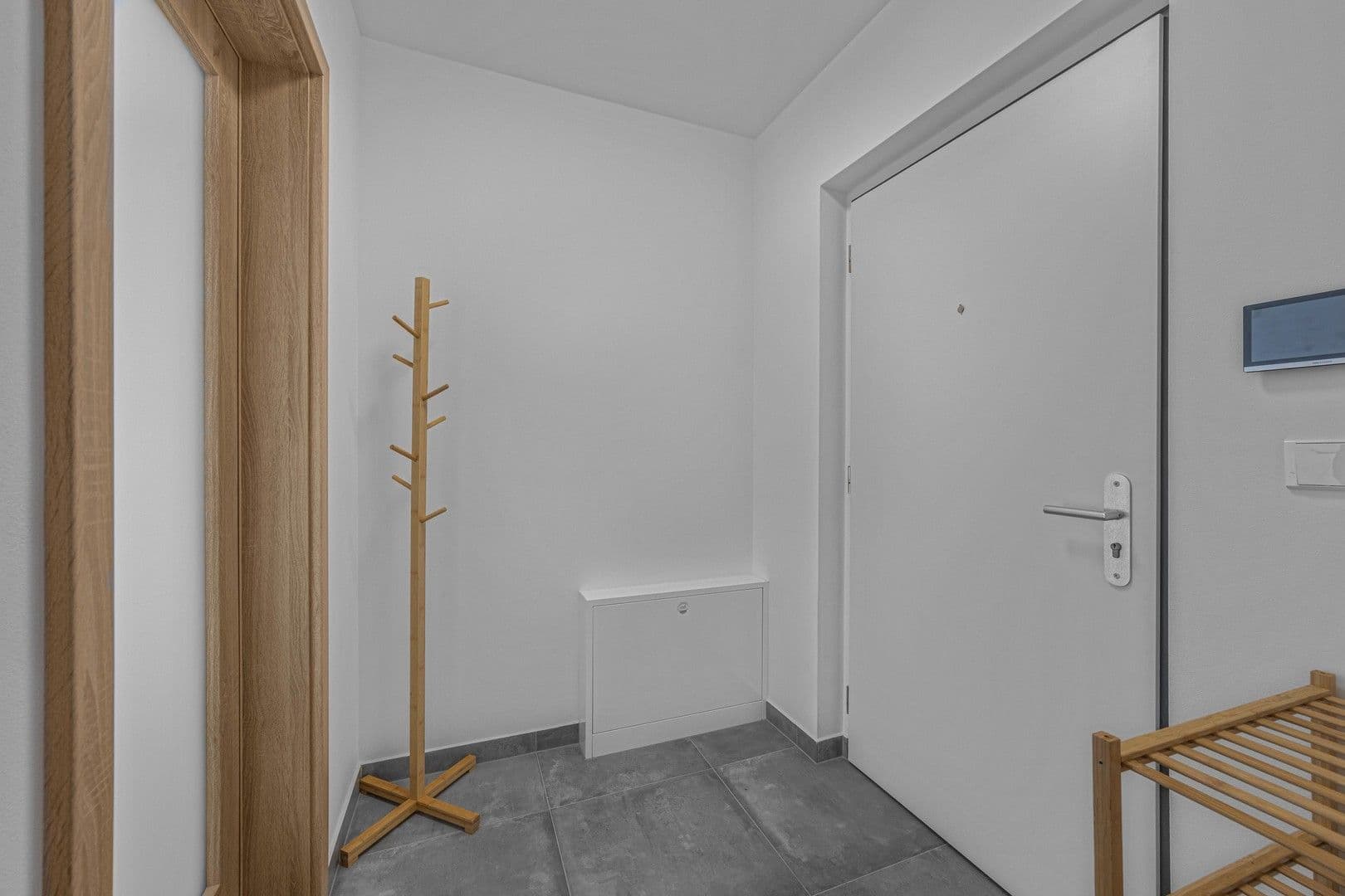 1 bedroom with open-plan kitchen flat to rent, 42 m², Pekařova, Prague, Prague 1 bedroom with open-plan kitchen flat to rent, 42 m², Pekařova, Prague, Prague