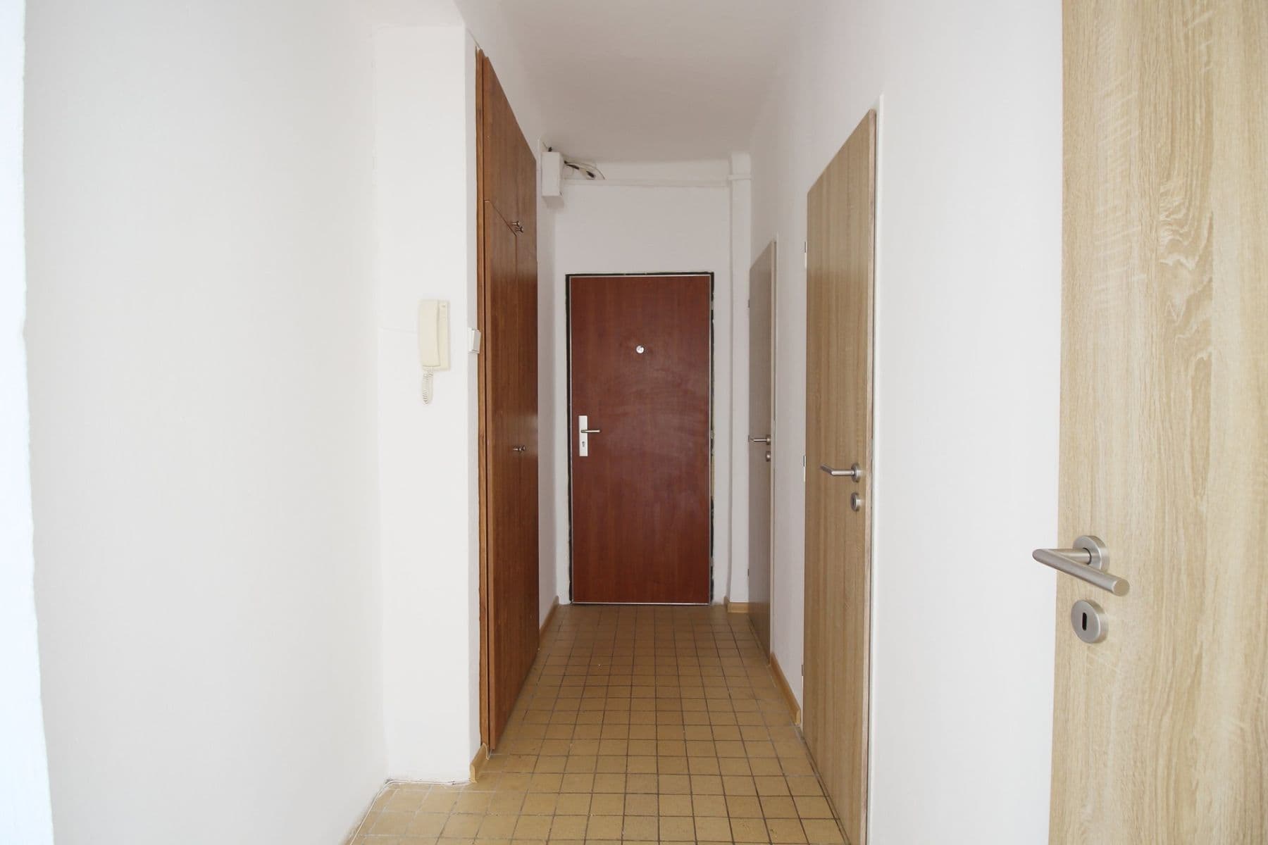 2 bedroom flat to rent, 52 m², Štefánikova, Kralupy nad Vltavou, Středočeský Region 2 bedroom flat to rent, 52 m², Štefánikova, Kralupy nad Vltavou, Středočeský Region