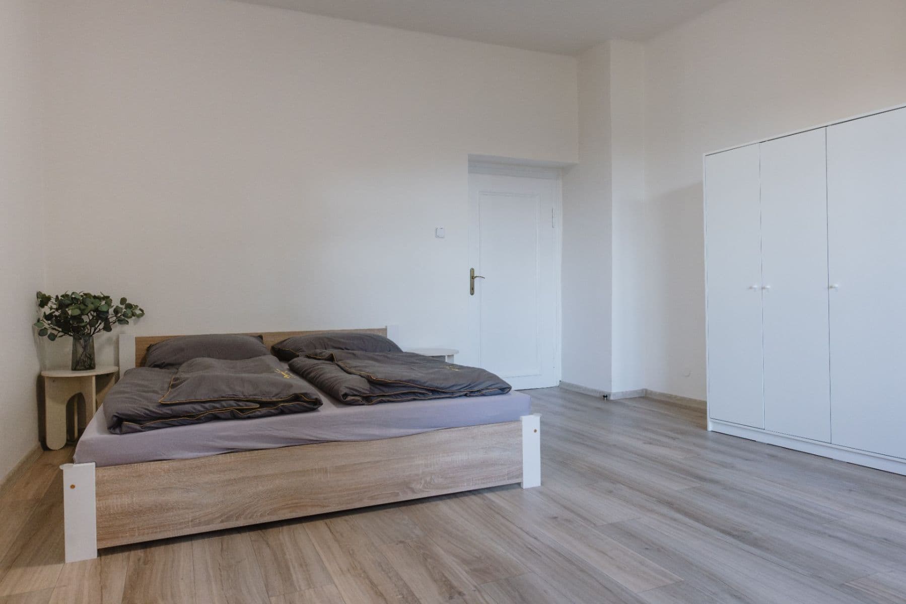 3 bedroom flat to rent, 100 m², Na Perštýně, Liberec, Liberecký Region 3 bedroom flat to rent, 100 m², Na Perštýně, Liberec, Liberecký Region