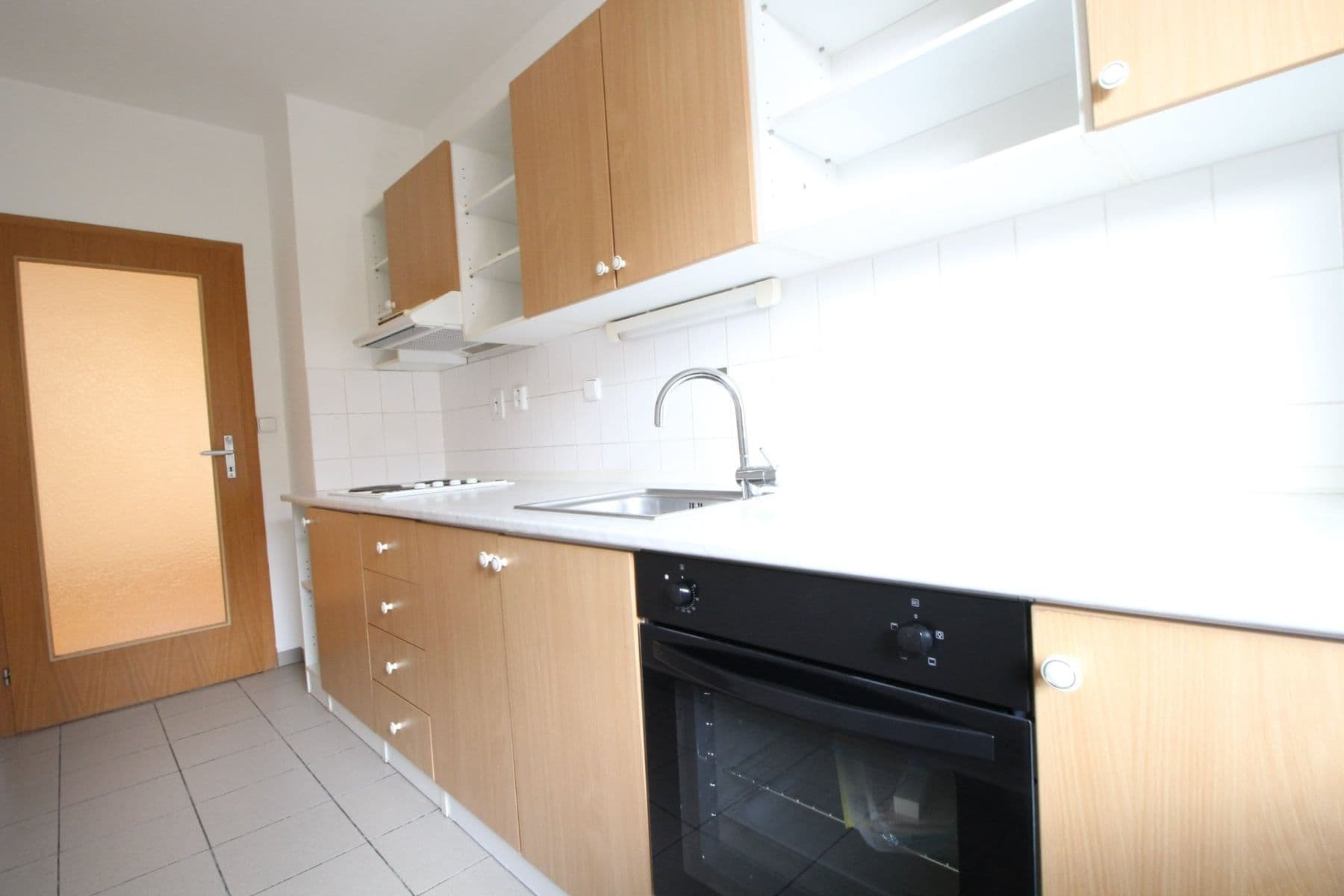 3 bedroom flat to rent, 93 m², Velká skála, Prague, Prague 3 bedroom flat to rent, 93 m², Velká skála, Prague, Prague