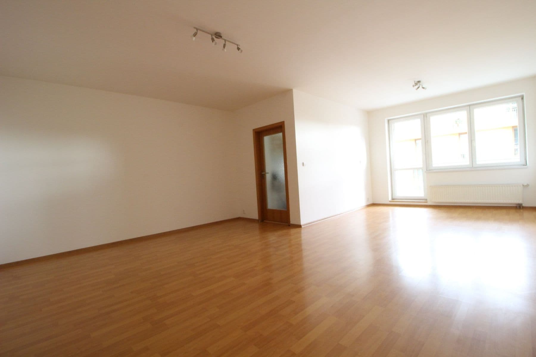 3 bedroom flat to rent, 93 m², Velká skála, Prague, Prague 3 bedroom flat to rent, 93 m², Velká skála, Prague, Prague