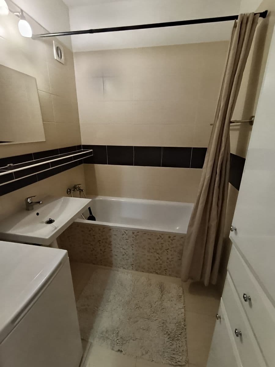 4 bedroom flat for sale, 88 m², Wolkrova, Petržalka, Bratislavský Region 4 bedroom flat for sale, 88 m², Wolkrova, Petržalka, Bratislavský Region