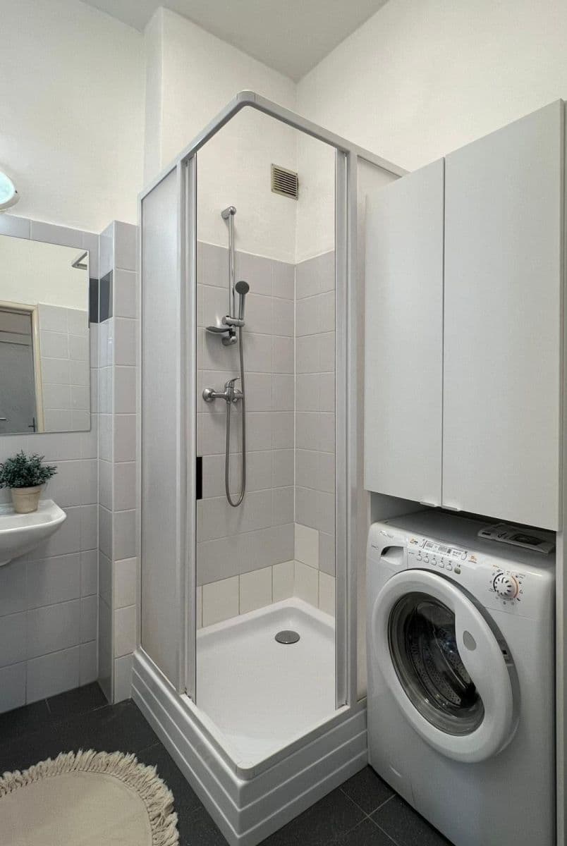 2 bedroom flat to rent, 55 m², Rumiště, Brno, Jihomoravský Region 2 bedroom flat to rent, 55 m², Rumiště, Brno, Jihomoravský Region