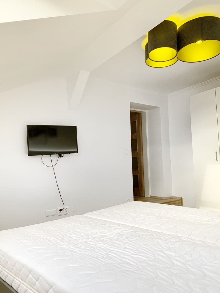 1 bedroom with open-plan kitchen flat to rent, 41 m², Světova, Prague, Prague 1 bedroom with open-plan kitchen flat to rent, 41 m², Světova, Prague, Prague