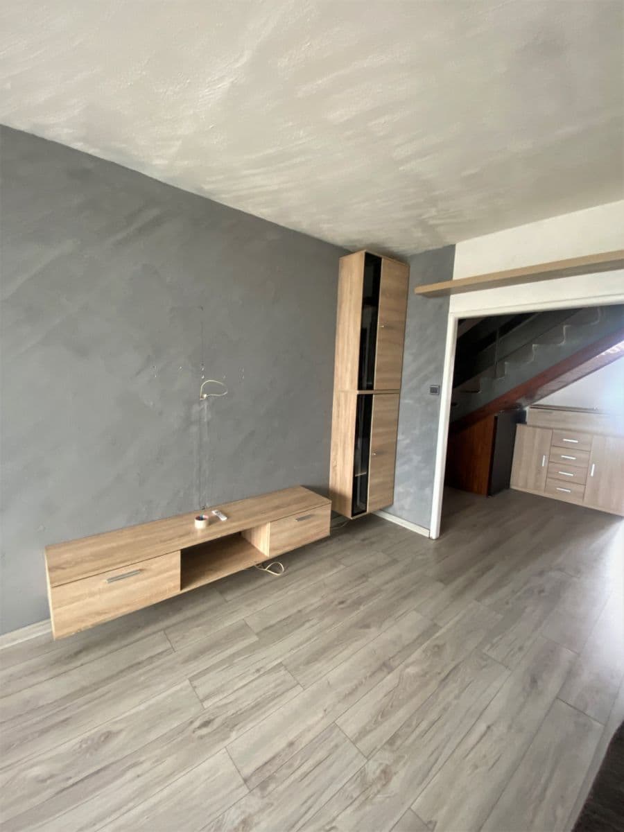 4 bedroom flat for sale, 80 m², Hurbanova, Prague, Prague 4 bedroom flat for sale, 80 m², Hurbanova, Prague, Prague