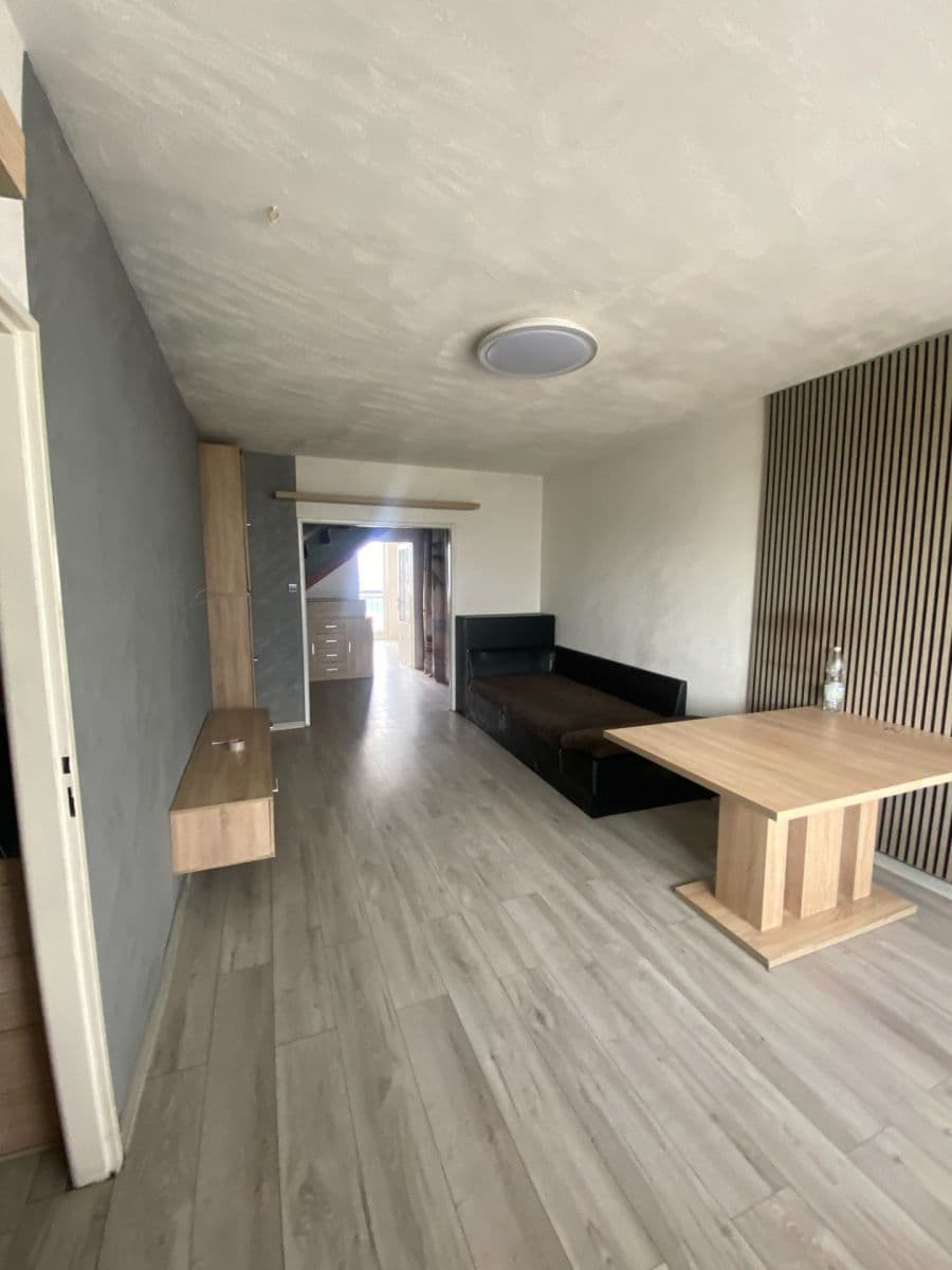 4 bedroom flat for sale, 80 m², Hurbanova, Prague, Prague 4 bedroom flat for sale, 80 m², Hurbanova, Prague, Prague