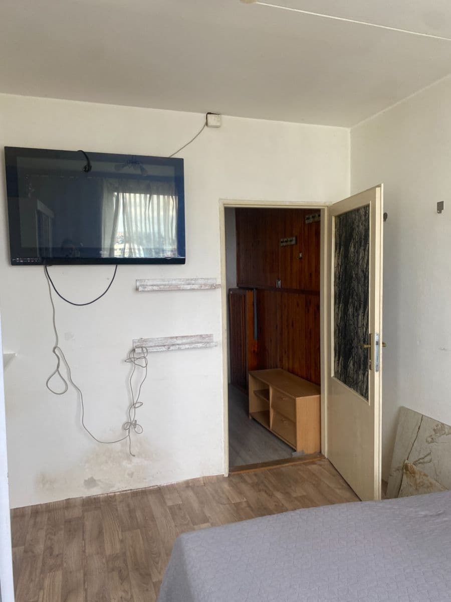 4 bedroom flat for sale, 80 m², Hurbanova, Prague, Prague 4 bedroom flat for sale, 80 m², Hurbanova, Prague, Prague