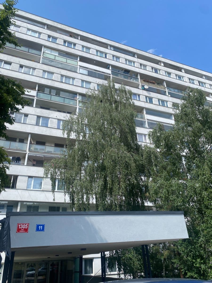 4 bedroom flat for sale, 80 m², Hurbanova, Prague, Prague 4 bedroom flat for sale, 80 m², Hurbanova, Prague, Prague