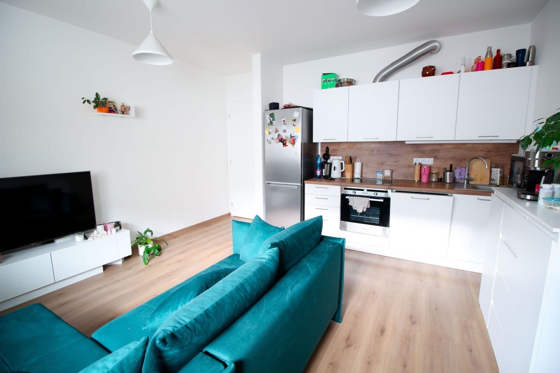 1 bedroom with open-plan kitchen flat to rent, 48 m², Kovářská, Prague, Prague 1 bedroom with open-plan kitchen flat to rent, 48 m², Kovářská, Prague, Prague