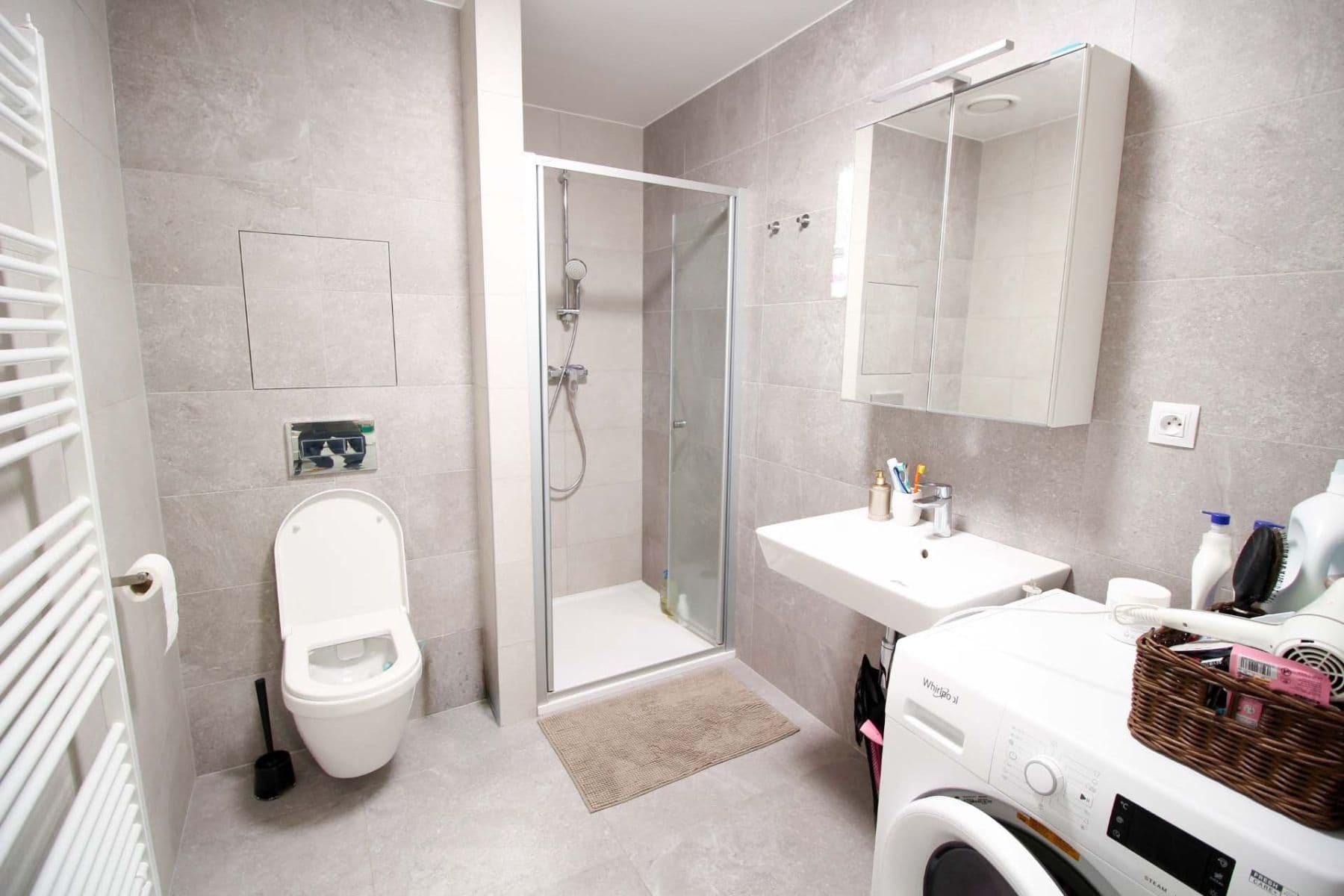 1 bedroom with open-plan kitchen flat to rent, 48 m², Kovářská, Prague, Prague 1 bedroom with open-plan kitchen flat to rent, 48 m², Kovářská, Prague, Prague