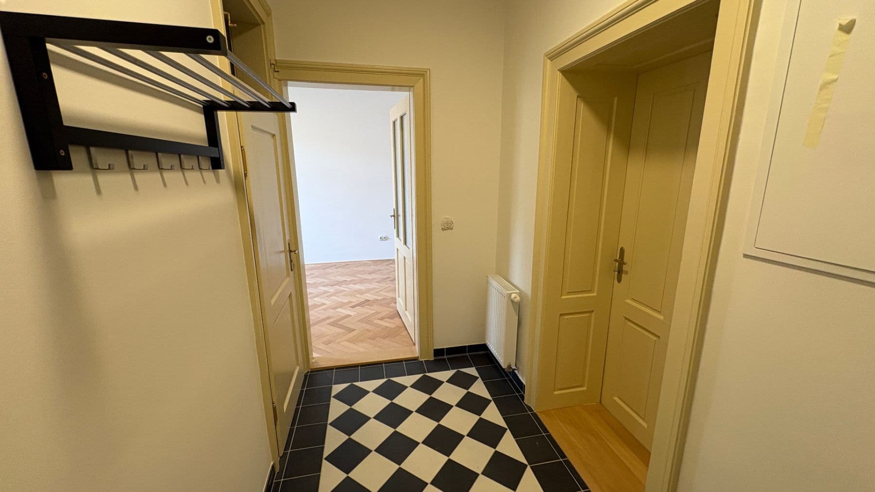 3 bedroom flat to rent, 69 m², Komenského, Opava, Moravskoslezský Region 3 bedroom flat to rent, 69 m², Komenského, Opava, Moravskoslezský Region