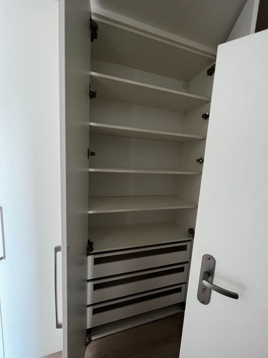 1 bedroom with open-plan kitchen flat for sale, 49 m², Poděbradská, Prague, Prague 1 bedroom with open-plan kitchen flat for sale, 49 m², Poděbradská, Prague, Prague