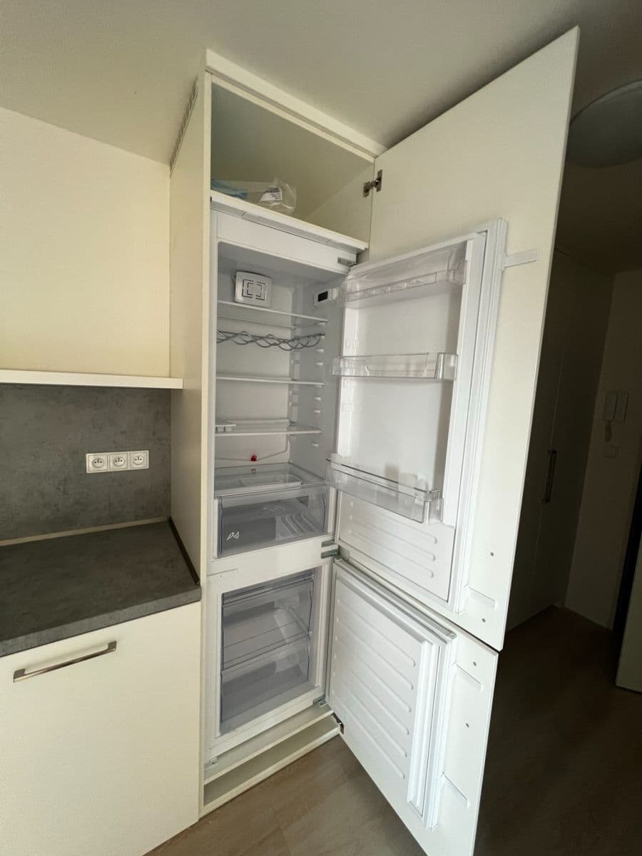 1 bedroom with open-plan kitchen flat for sale, 49 m², Poděbradská, Prague, Prague 1 bedroom with open-plan kitchen flat for sale, 49 m², Poděbradská, Prague, Prague