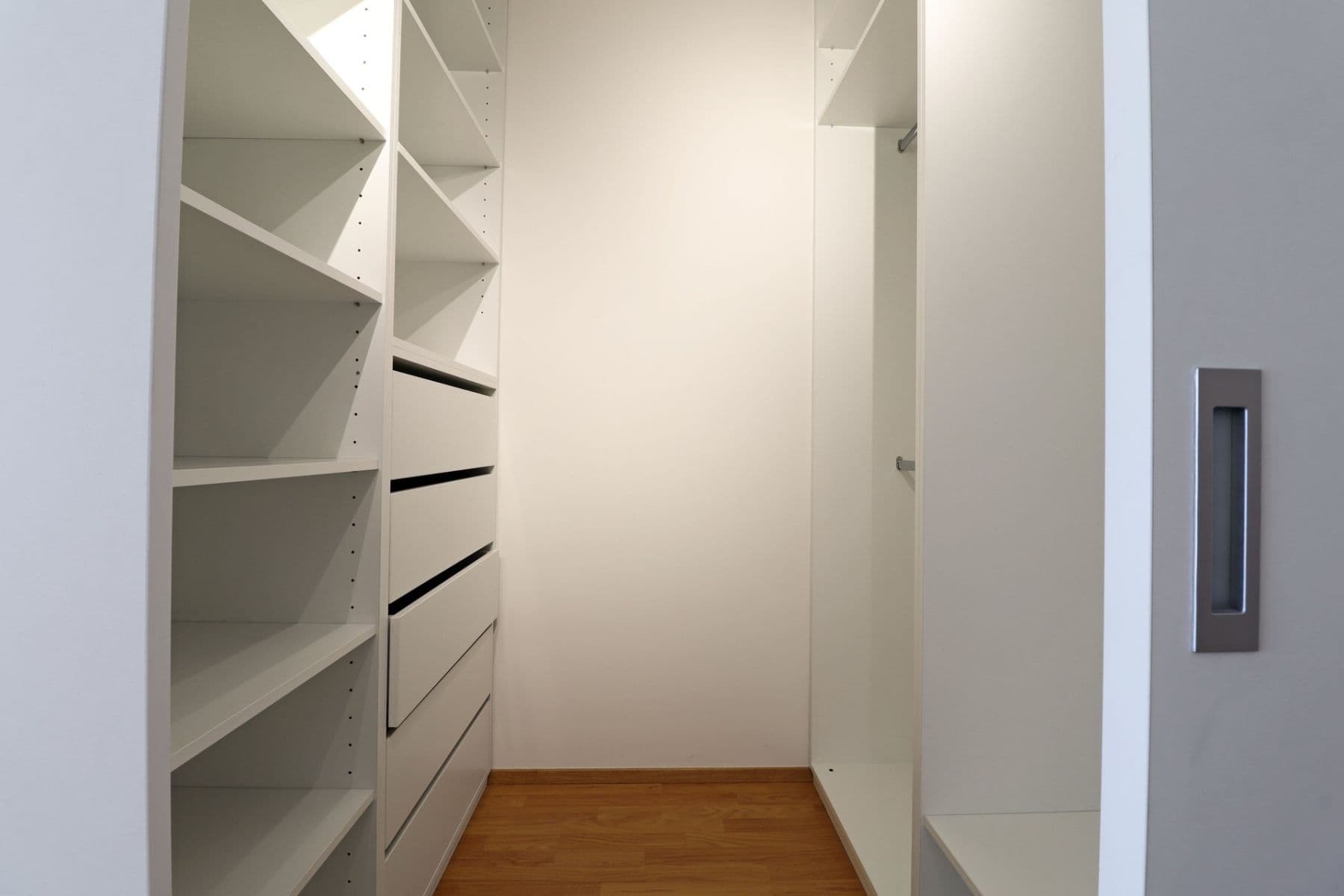 1 bedroom with open-plan kitchen flat to rent, 63 m², Hanusova, Prague, Prague 1 bedroom with open-plan kitchen flat to rent, 63 m², Hanusova, Prague, Prague