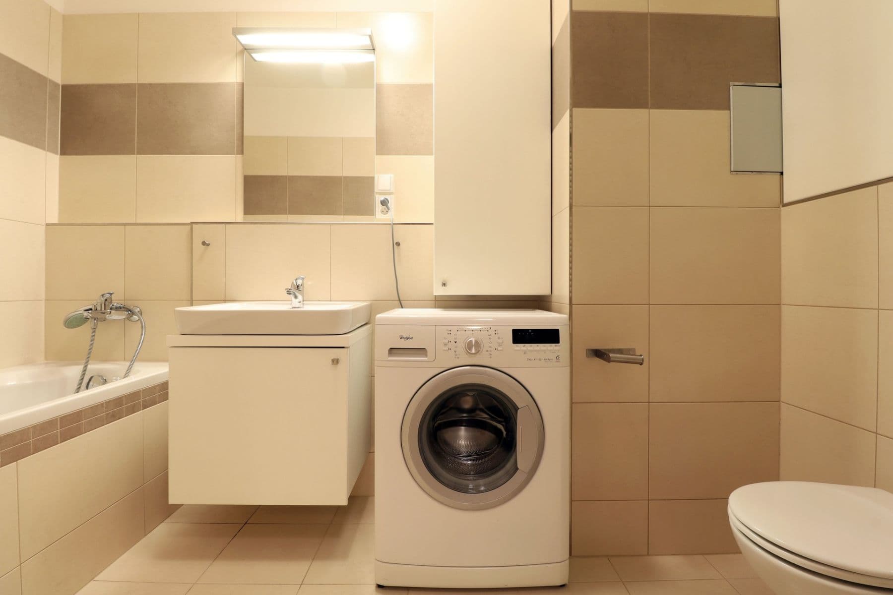 1 bedroom with open-plan kitchen flat to rent, 63 m², Hanusova, Prague, Prague 1 bedroom with open-plan kitchen flat to rent, 63 m², Hanusova, Prague, Prague